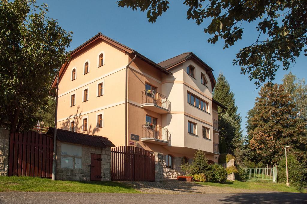 Pension Král Jablonec nad Nisou Esterno foto