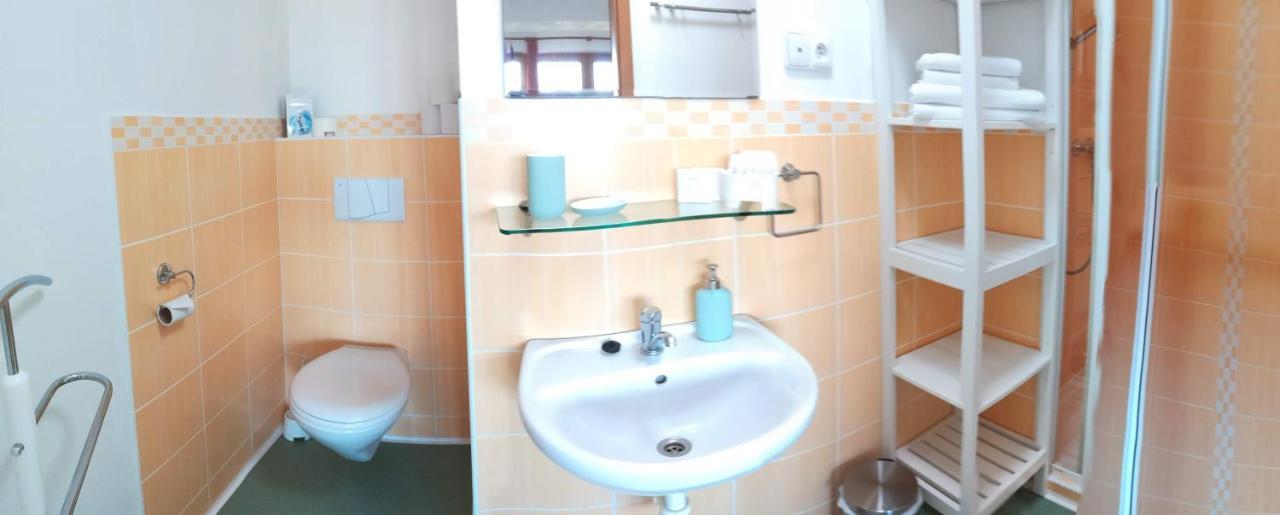 Pension Král Jablonec nad Nisou Esterno foto